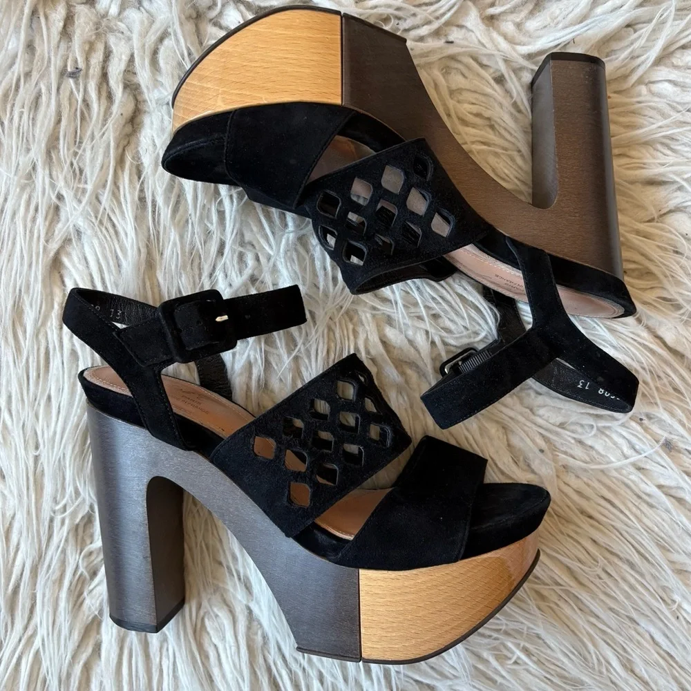 Robert Clergerie Black Suede Laser Cut Platform Heel Color Block Sandal EUC 38.5
